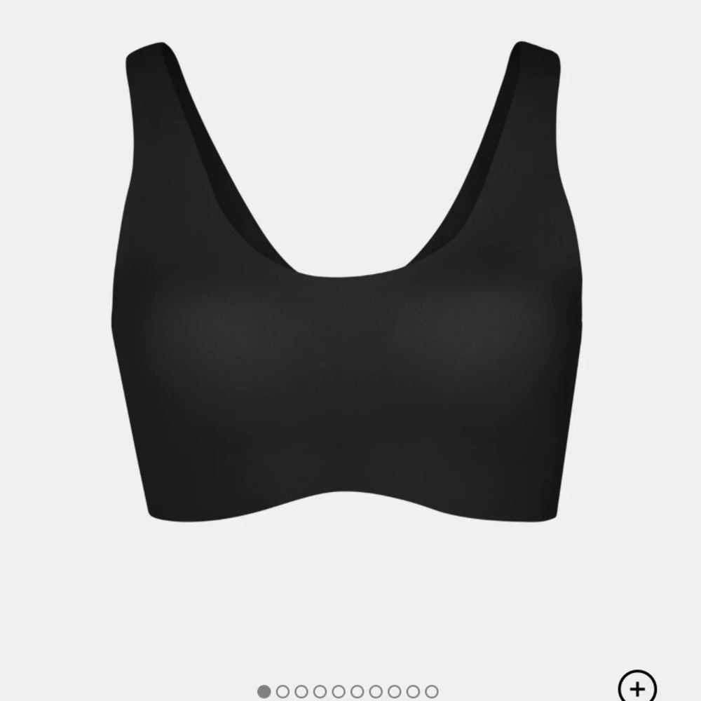 Knix LuxeLift Pullover Bra Black size 6+ - Picture 2 of 7